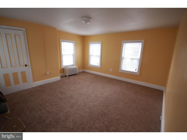 Building Photo - 3520 Nottingham Way