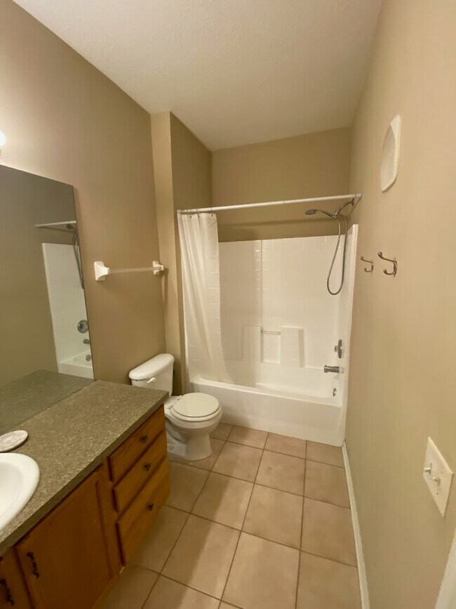 Foto del edificio - 10550 Baymeadows Rd