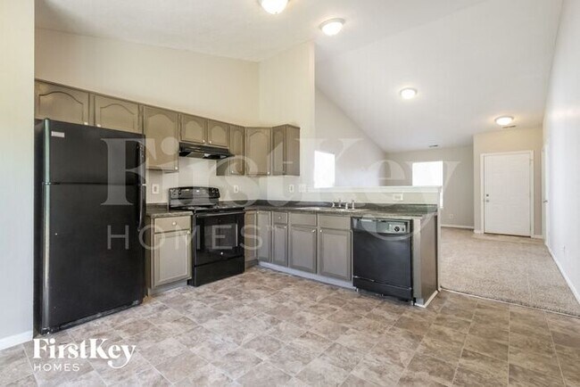 Building Photo - 8332 Country Meadows Dr