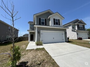 Building Photo - 630 Fairview Cir