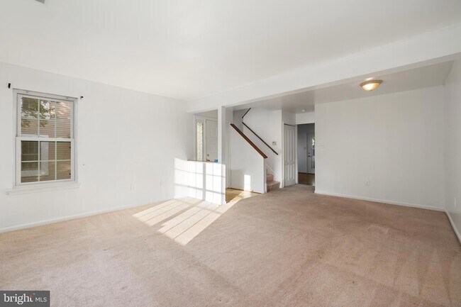 Foto del edificio - 4198 Bluebird Dr