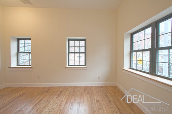 Building Photo - 174 Hoyt St