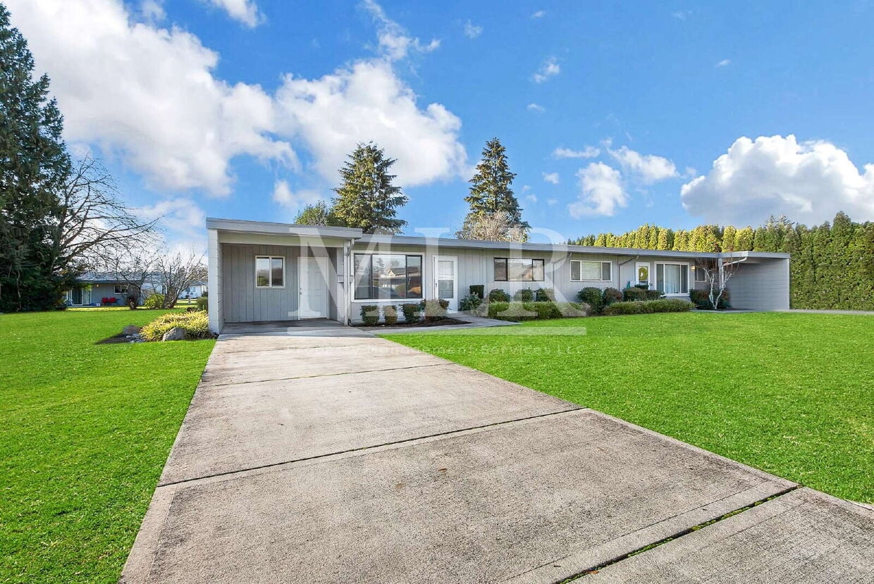 Primary Photo - 503 11th St SE