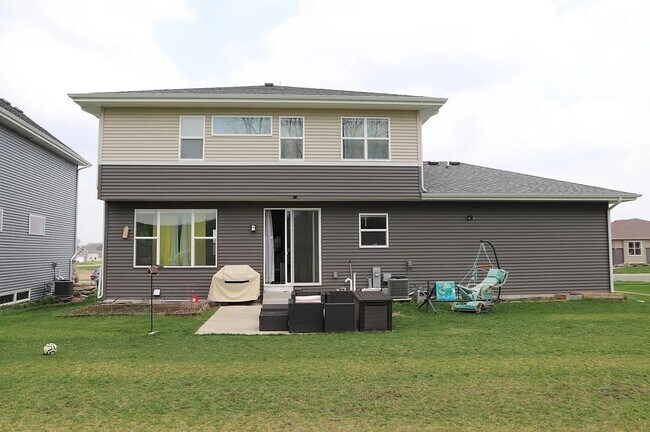 Foto del edificio - 522 N Sugar Maple Ln