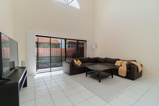 Foto del edificio - 13506 Fountain View Blvd