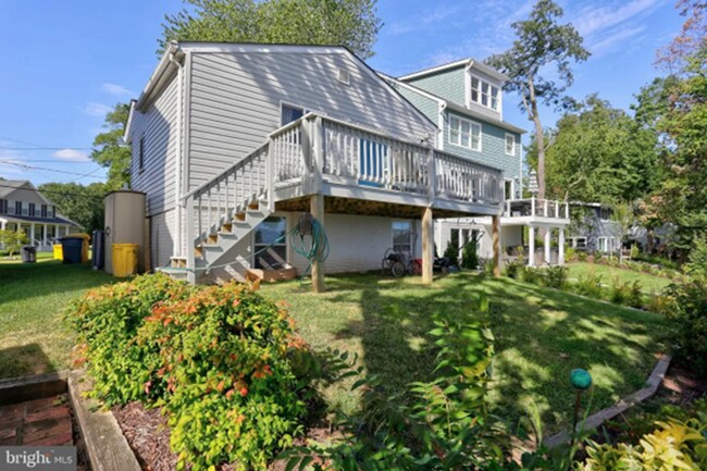 Foto del edificio - Stunning Waterfront 3bd/2.5ba in Glen Burnie with Deep-water Boat Dock, CAC, Renovated and more!