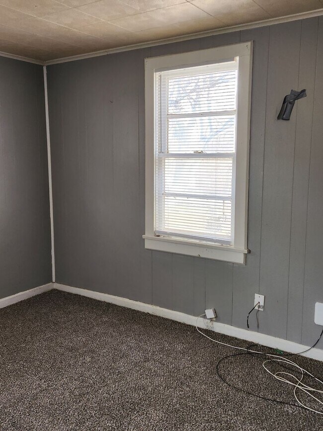 Foto del edificio - 315 N Madison St