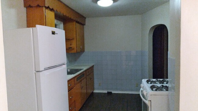 Foto del edificio - 123 Pine Ridge Rd