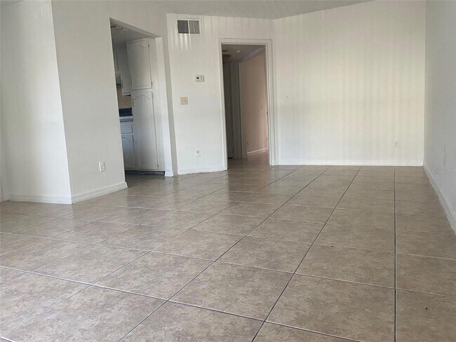 Building Photo - 4337 Aqua Vista Dr
