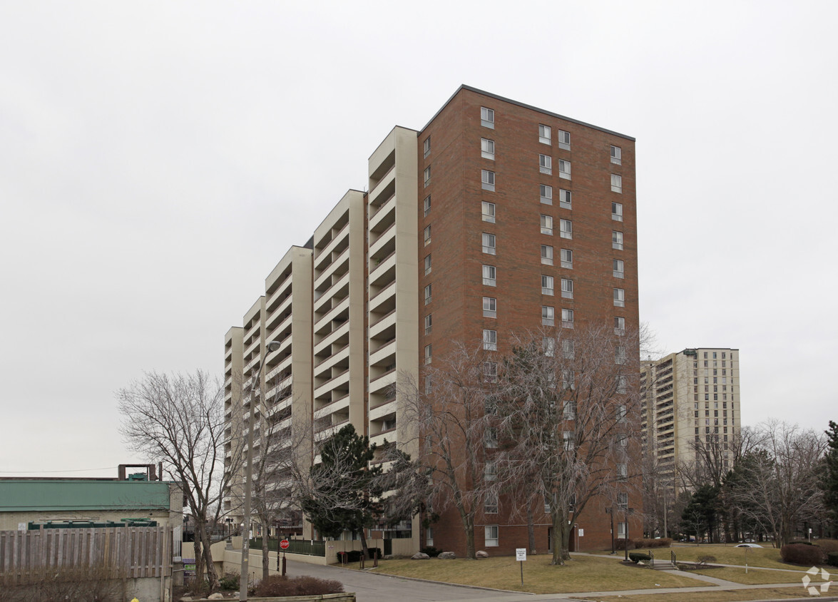 Building Photo - 455 Sentinel Rd