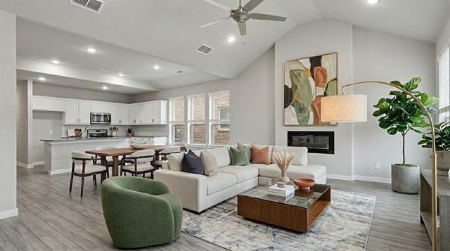 Foto del edificio - 2320 Spring Side Dr