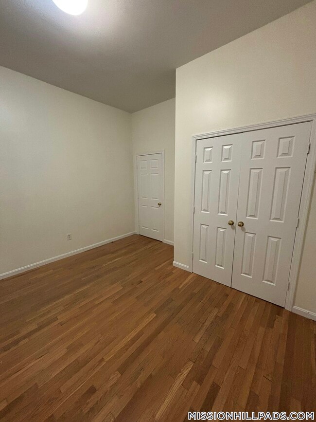 Building Photo - 1460 Tremont St