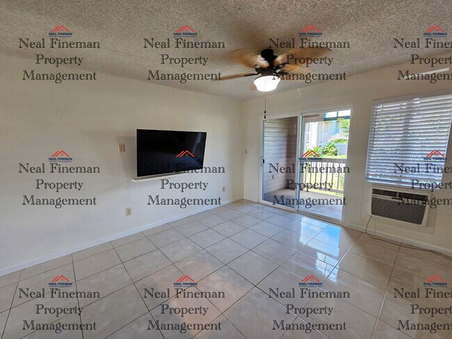 Foto del edificio - 2 Bed 1 Bath, One parking Condo Hoomaka Vi...