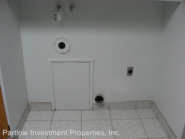 Foto del edificio - 1162-1162 Denver St