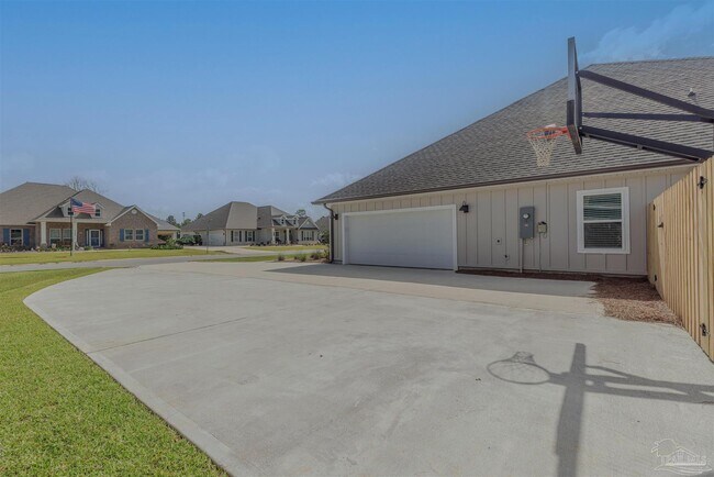 Foto del edificio - 4169 Equestrian Blvd