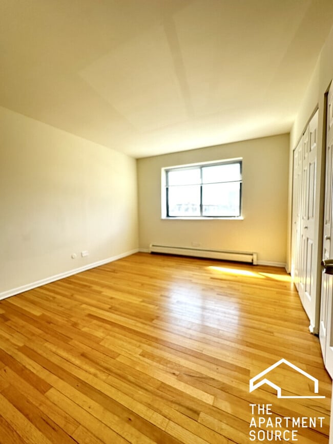 Foto del edificio - 6954 N Sheridan Rd