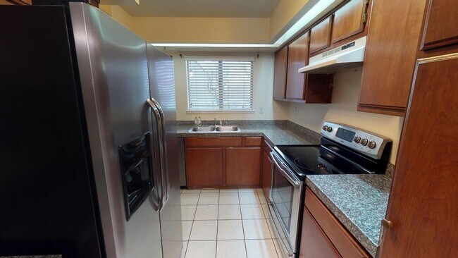 Foto del edificio - 702 Cassia St