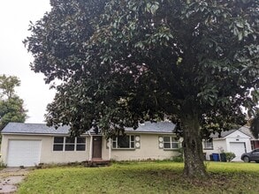 Building Photo - 5058 Polaris St