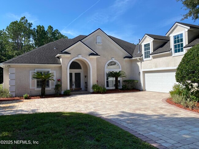 Foto del edificio - 7849 Rittenhouse Ln