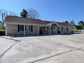Building Photo - 4832 FM 2218 Rd