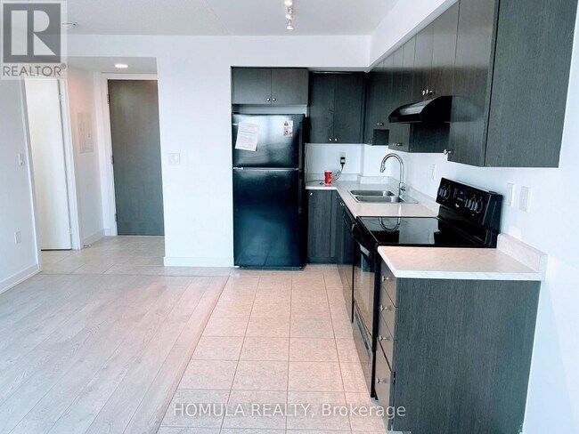 Photo du bâtiment - 1346 Danforth Rd
