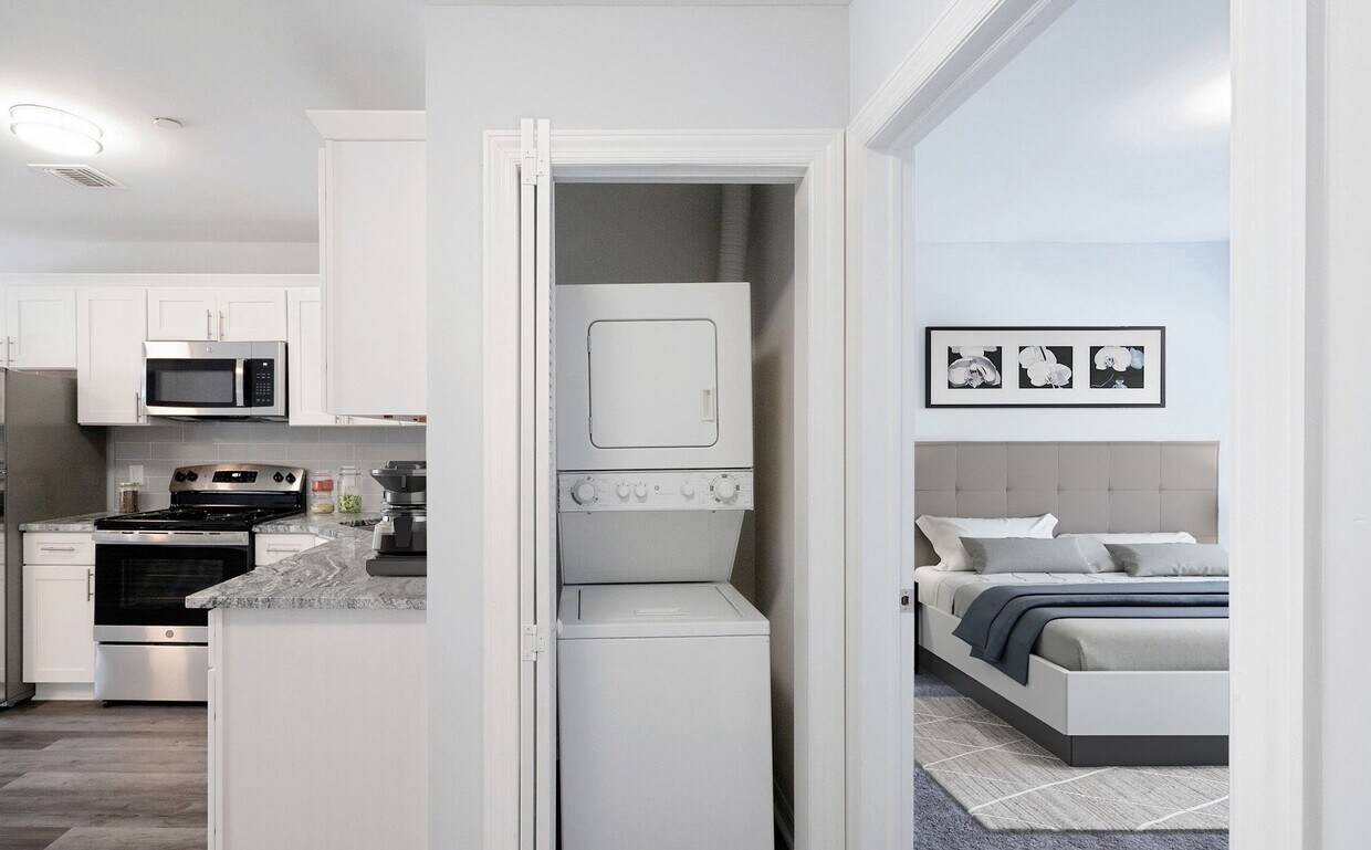 Bunt Commons II 55+ Senior Living Community Apartments in Copiague