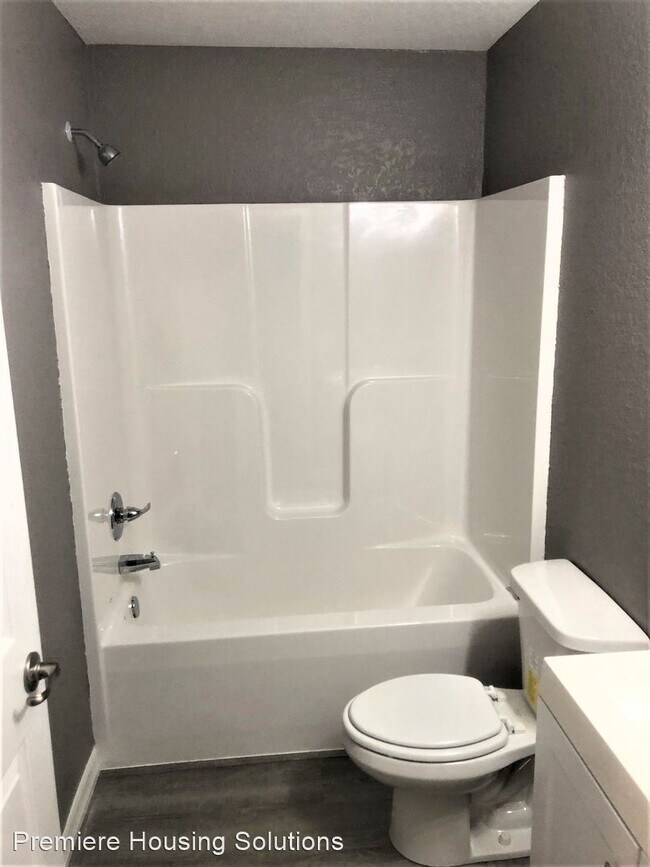Foto del edificio - 4 br, 1 bath House - 5304 16th Street