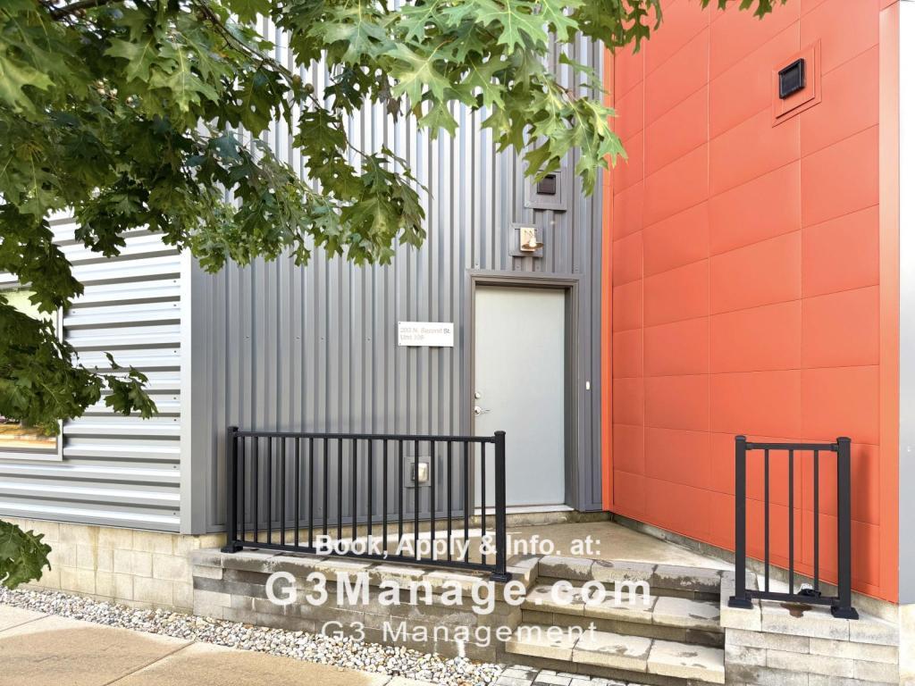 Foto principal - 293 N 2nd St