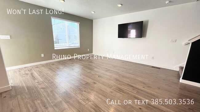 Foto del edificio - 429 N Northshore Dr