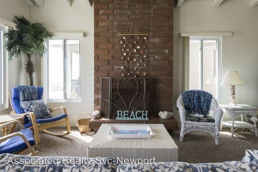 Building Photo - 402 E Oceanfront