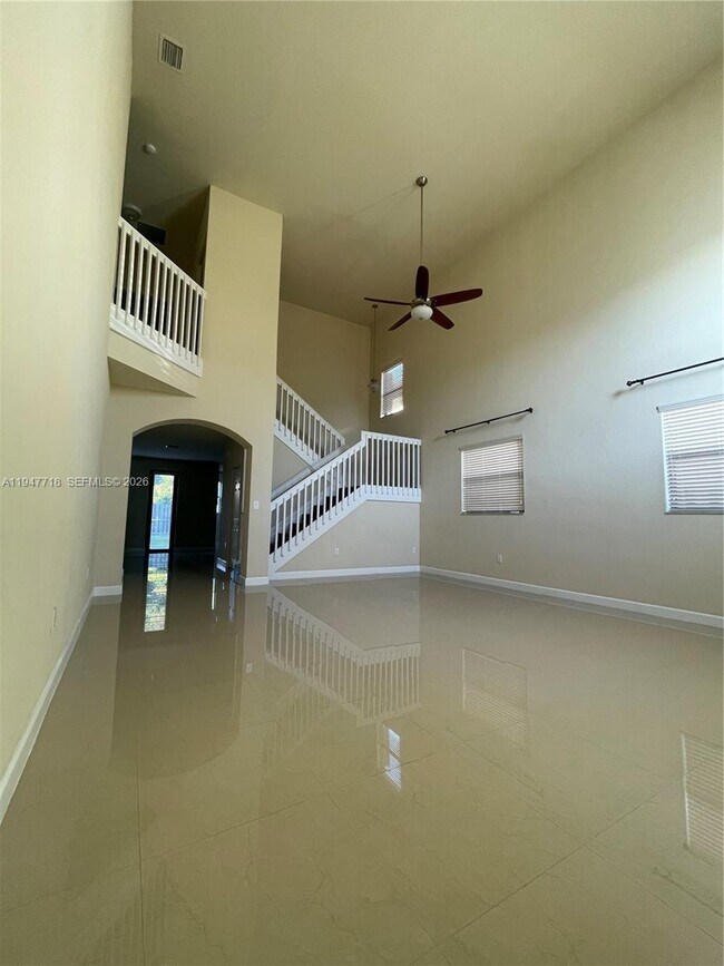 Foto del edificio - 10417 SW 231st Ter