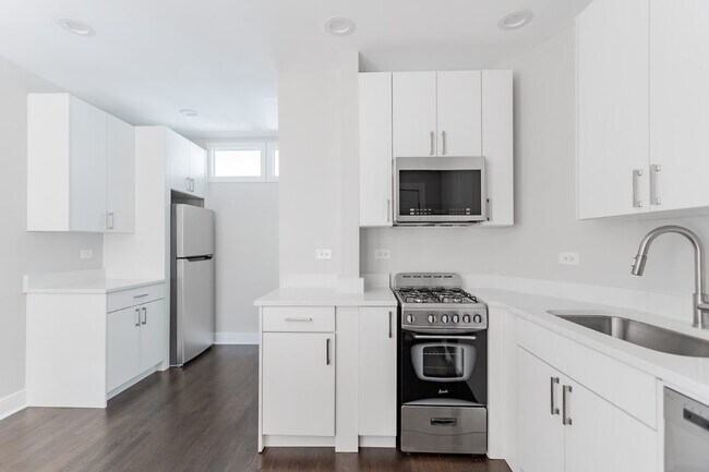 Foto del edificio - 5066 N Wolcott Ave