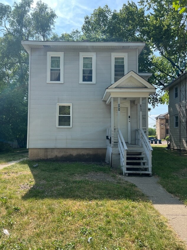 Primary Photo - 345 S Harrison Ave