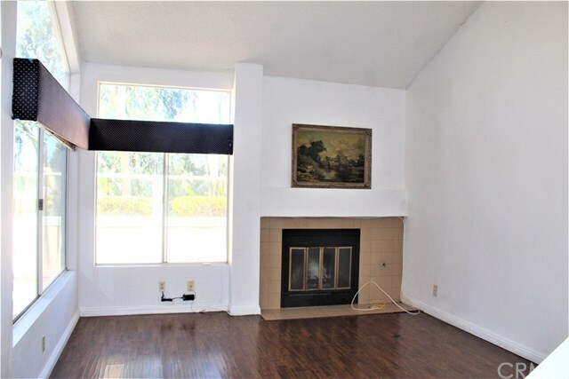Building Photo - 143 Stanford Ct