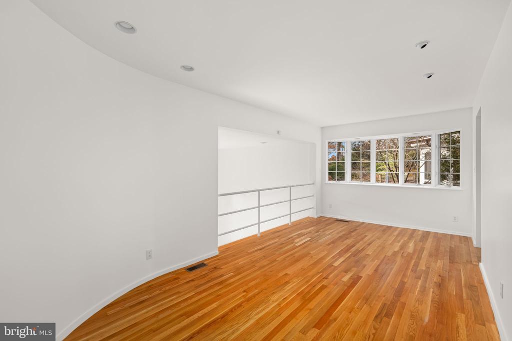 Foto principal - 4920 Butterworth Pl NW