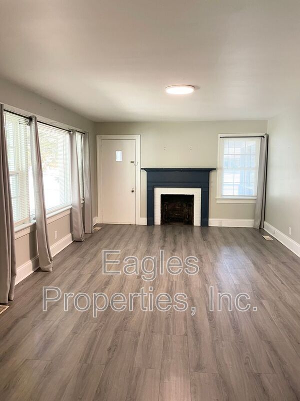 Foto del edificio - 1512 Rose St