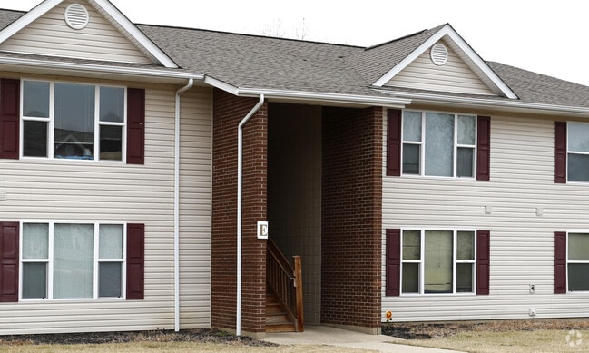Building Photo - Owensville Manor