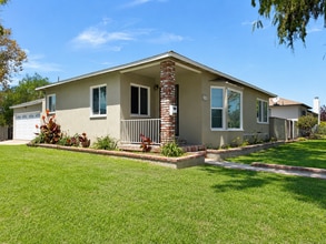 Building Photo - 5355 Ocana Ave