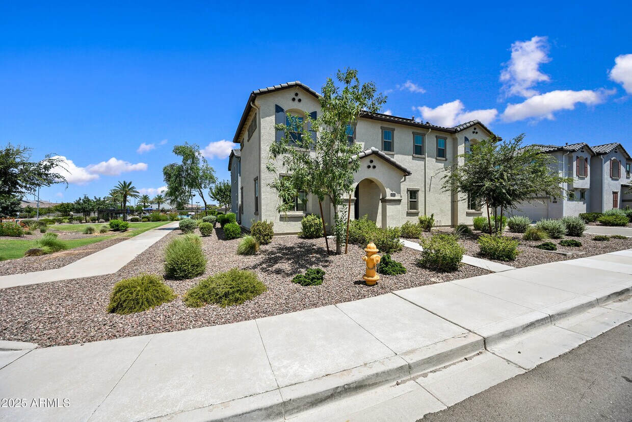 Primary Photo - 4035 S 58th Ln