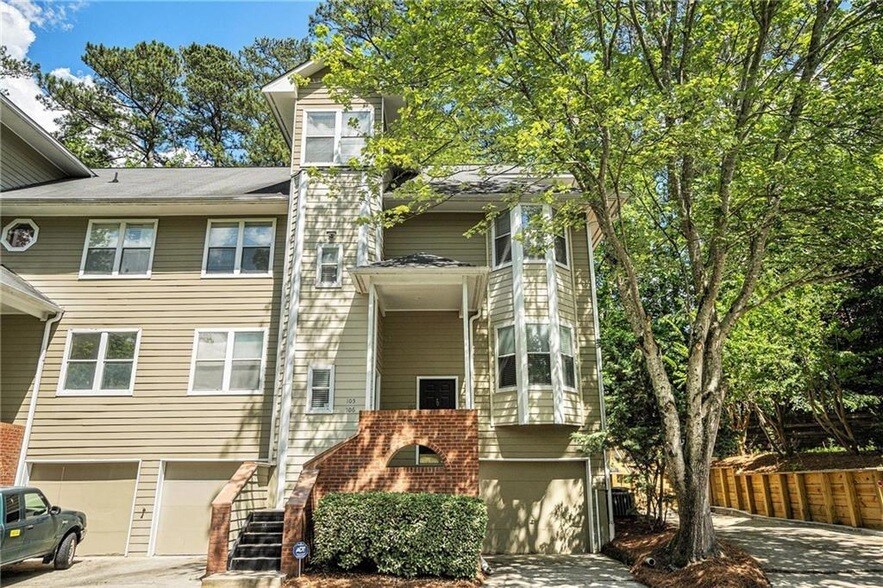 Primary Photo - 106 Ivy Green Ln SE