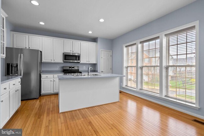 Foto del edificio - 45773 Smoketree Terrace