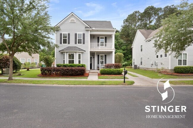 Building Photo - 4 Bedroom / 3 Bath For Rent In Parkside by...