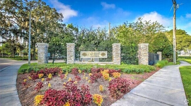 Building Photo - 170 Sawtooth Dr