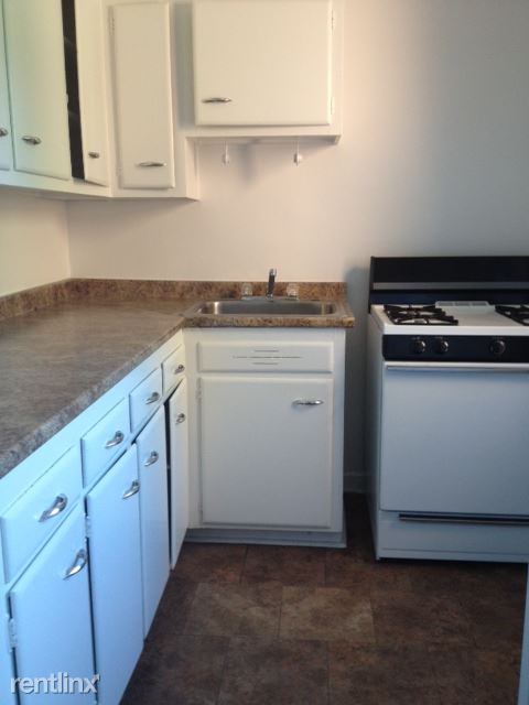 Primary Photo - 117 Cooper Dr