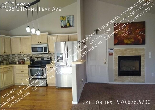 Foto del edificio - 138 E Hahns Peak Ave