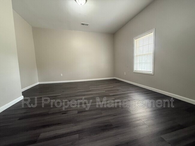 Foto del edificio - 1661 Patton St