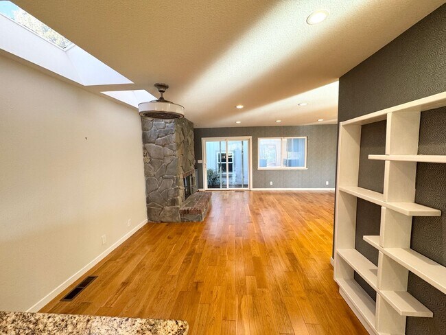 Foto del edificio - Perfect Shape Blackhawk Single Family in Danville