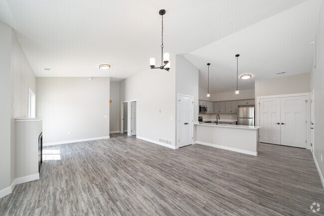 2 habitaciones, 2 baños - 118 m² - Techo abovedado - Comedor - Empire Chateaus