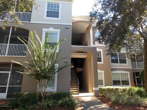 Building Photo - 10550 Baymeadows Rd
