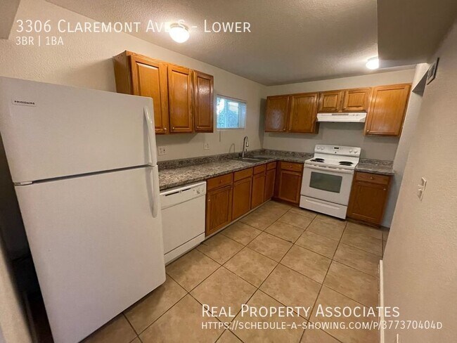 Photo - 3306 Claremont Ave S Apartment